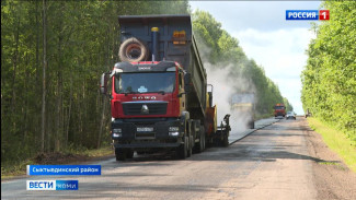 Ремонт дороги у села Ыб в Сыктывдинском районе продолжается