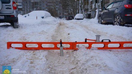 В Сыктывкаре продолжается инспектирование качества уборки дворов от снега