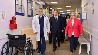 Медоборудование, кадры, ремонт: Ростислав Гольдштейн дал ряд неотложных поручений по итогам инспекции Удорской ЦРБ