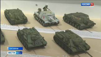 Выставка «Парад миниатюр» в Центре культурных инициатив «Югор»