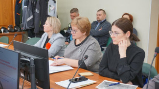 В столичной администрации состоялся круглый стол, приуроченный к Всемирному дню охраны труда, который отмечается 28 апреля