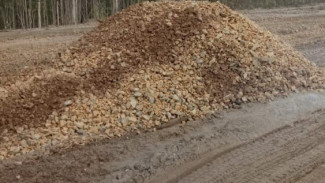 Проблемный участок дороги Чикшино – Кожва – Усть-Лыжа отсыпали щебнем