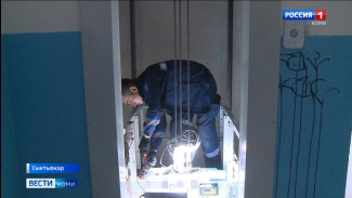 В пяти муниципалитетах Коми идут работы по замене лифтового оборудования в многоквартирных домах