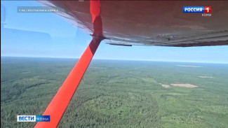 Коми лесопожарный центр показал один день из жизни лётчика-наблюдателя, который патрулирует леса с воздуха