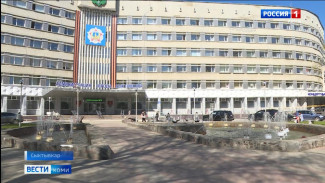 В фонтан у администрации Сыктывкара поселили радужную форель