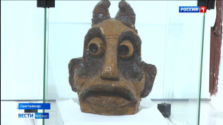 В Национальной галерее впервые открывается выставка коми-пермяцкого художника  Виталия Онькова