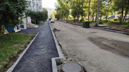 В Сыктывкаре продолжается ремонт дворовых территорий
