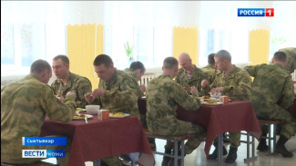 Сыктывкарские росгвардейцы готовятся к всероссийскому этапу конкурса военных поваров