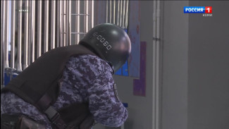 В Коми проведены крупномасштабные учения по противодействию терроризму в образовательных учреждениях