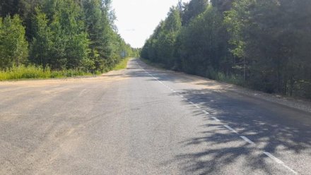 В Прилузском районе ремонтируют 5,7 км дороги до границы с Кировской областью