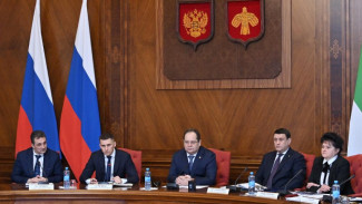 Ростислав Гольдштейн обозначил ключевые задачи для Правительства Коми на 2026 год