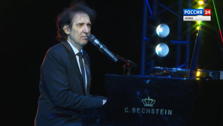 "Интервью со звездой" Заслуженный артист России, певец Кай Метов