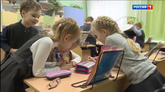 В России вступает в силу новый государственный стандарт для школьной формы