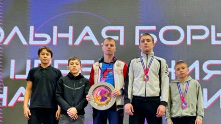 Две медали завоевали спортсмены Коми на Всероссийском финале II Фестиваля «Борьба в школу»