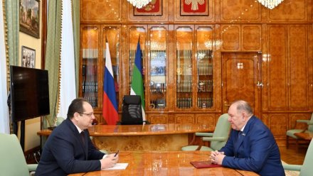 Ростислав Гольдштейн и Александр Макаренко обсудили итоги работы над трёхлетним бюджетом