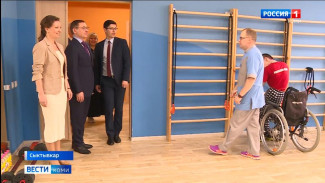 В рамках рабочей поездки Владимир Якушев и Анна Кузнецова посетили социальные объекты Сыктывкара