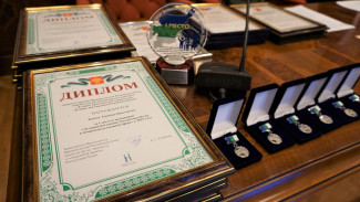 В Правительстве Коми чествовали победителей республиканских конкурсов в сфере трудовых отношений