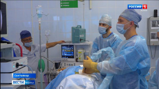 Нейрохирурги Эжвинской городской больницы проводят уникальные операции при заболеваниях и травмах позвоночника