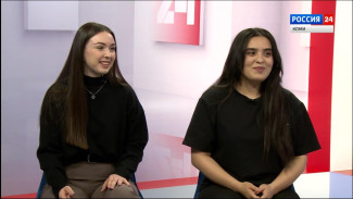 Вести-Интервью.Председатель КРОО ООО "Российский Союз Молодежи" Илаха Керимова, специалист по работе с молодёжью Карина Швецова