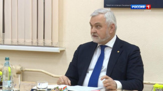 Владимир Уйба провел совещание по ремонту отдельных участков автодороги Керки – Дутово