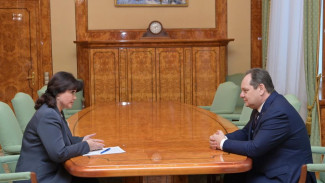 Ростислав Гольдштейн и Вера Железцова обсудили вопросы защиты прав жителей республики