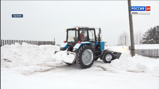 Власти Сыктывкара выделят средства из резервного фонда для расчистки дороги от снега к селу Озёл и деревне Сёйты