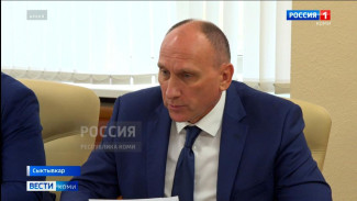 Председатель Контрольно-счётной палаты Коми Игорь Гурьев написал заявление о досрочном освобождении от должности