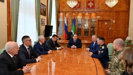 «Работать в одной команде»: Ростислав Гольдштейн и руководство Госсовета Коми VIII созыва обсудили общие задачи