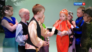 Ас му вылын. Спектакль «Кодзув ныв» по пьесе В.Чисталева «Кодзув пи»