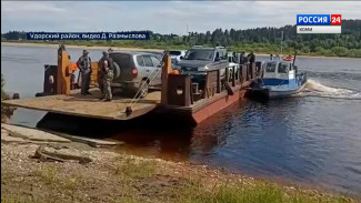 Паромная переправа у села Большая Пысса запущена и работает без перебоев