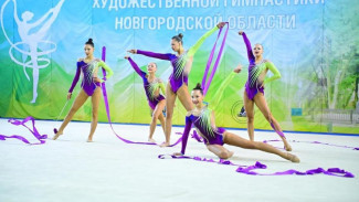 Гимнастки Коми завоевали золото на чемпионате СЗФО в Великом Новгороде
