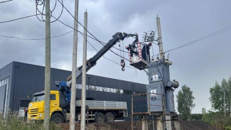 В Сыктывкаре реконструировали трансформаторную подстанцию по ул. Лесопарковой, увеличив ее мощность