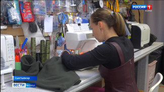 Сыктывкарские модистки шьют для бойцов СВО подушки