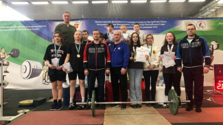 Cтали известны победители первенства Республики Коми по тяжелой атлетике