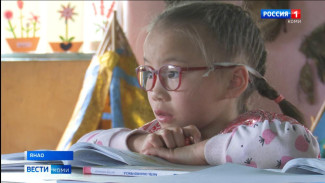 Как проходят уроки у юных жителей тундры на Ямале