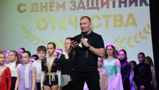 В Ухте прошел благотворительный концерт в день рождения первого Героя Республики Коми