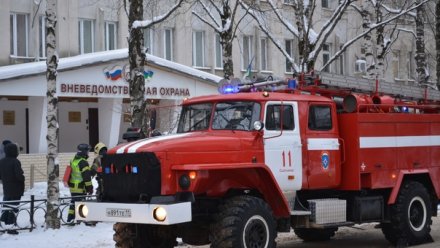 В Сыктывкаре прошли совместные учения Росгвардии регионального МЧС по пожарной безопасности