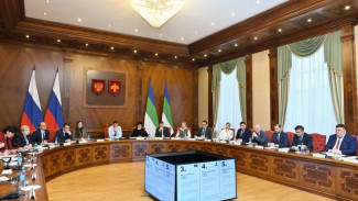    Правительство Республики Коми усилило контроль за зимним содержанием дорог