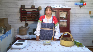 Йӧла-кӧра. Рецепт приготовления блюда из азьгум пӧка (сибирского борщевика)