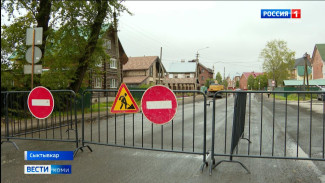 В Сыктывкаре на улице Тентюковской продолжаются дорожные работы