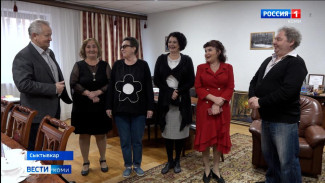 40 лет на коми сцене: сразу пять артистов театра драмы имени Виктора Савина отмечают юбилей