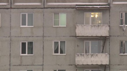 Полиция Коми напоминает о важности профилактики случаев падения детей из окон