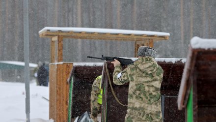 В Сыктывкаре состоялось Первенство по пулевой стрельбе среди руководителей органов безопасности и правопорядка Коми 