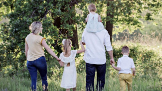 В Коми закреплен бессрочный статус многодетных семей и расширены меры их поддержки