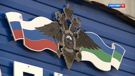 Полицейские Коми помогли жильцам многоквартирного дома эвакуироваться во время пожара