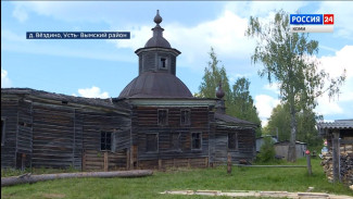 В деревне Вёздино реставраторы-добровольцы восстанавливают церковь Николая Чудотворца