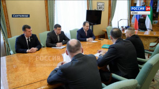 Ростислав Гольдштейн встретился в Сыктывкаре с новым гендиректором компании «Т Плюс» Павлом Сниккарсом