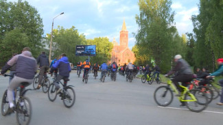 «Велоночь-2022» проведут Иван Басков и Екатерина Порохина