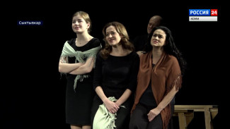 В драматическом театре постановкой МХАТа имени Чехова завершился Северный театральный фестиваль