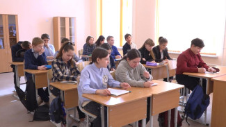 В каких школах Коми лучше всего готовят к поступлению в ведущие вузы России